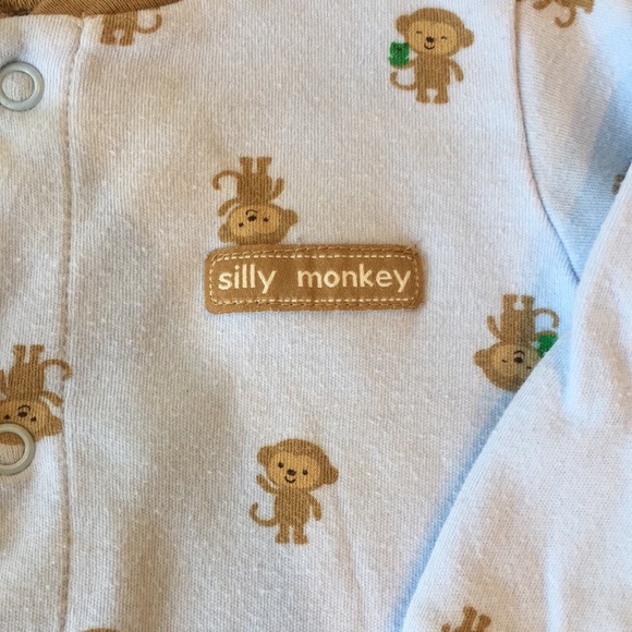 Carter’s Long Sleeved Onesies (SET OF 2) - Picture 8 of 9